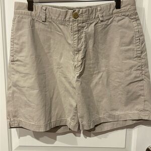 Banana Republic Light Khaki Flat Front Men’s Shorts